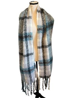 Max Studio Blue Gray Plaid Oversized Fringe Blanket Scarf Wrap Shawl 77"